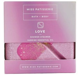 NWT SHOWER STEAMER JASMINE ESSENTIAL OIL CALLED LOVE